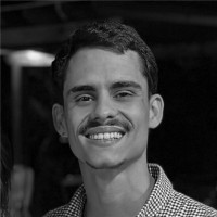 Leonardo Barcellos Email