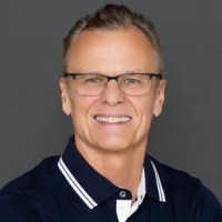 Victor Fox Email