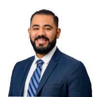 Miguel Lujano Email