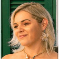 Cassandra De Iongh Email