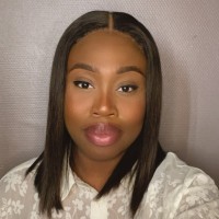 Océane Résous Email