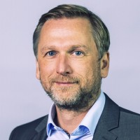 Stefan Schlettig Email