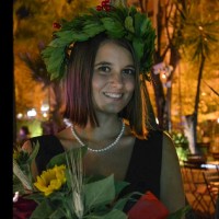 Giulia Petrone Email