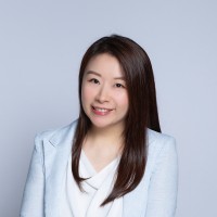Iris Kan Email & Phone Number