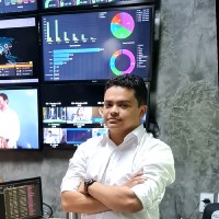 Hostweb Data Center Employee Philipe S. Oliveira's profile photo