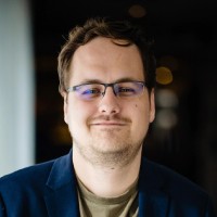 Nicolas Kämmerer Email