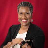 Bernée Long