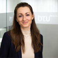 Janina Schöffmann Email