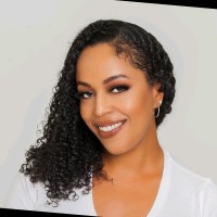 MassageBook Employee Eunice Summers's profile photo