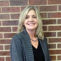 Security 1st Title Employee Debbie Beck's profile photo