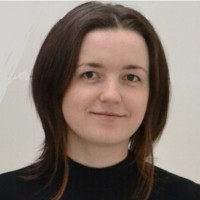 Viktoriia Zylinska Email