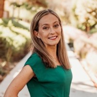 Lauren Agee Email & Phone Number