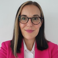 Lucy Bradbury Email