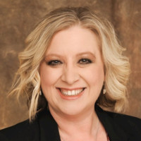 Land of Lincoln Goodwill Industries, Inc. Employee Amanda Sandner's profile photo