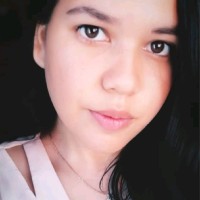 Daniela María Vélez García Email