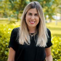 Universidade Federal de Juiz de Fora Employee Laura Junqueira's profile photo