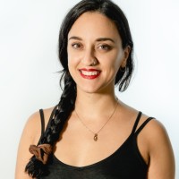 Lisa Dingli Email