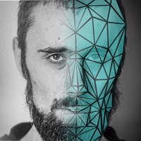 Radosław Gwarek Email