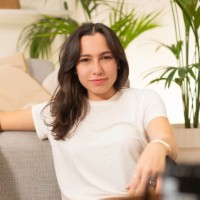 Daniela Bruce Email