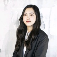 Phuong Mai Email & Phone Number