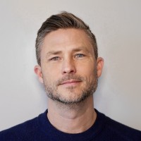 Tom Schrader