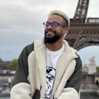 Sandro Gonçalves Email