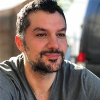 Jon Ward Email & Phone Number