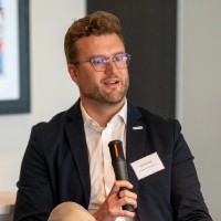 Tom Brown Email & Phone Number