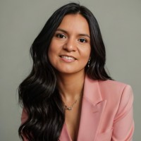 Estefanía Cúcuma Email