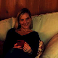 Kate Alvear Email & Phone Number