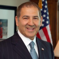 David Davoudpour Email & Phone Number