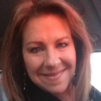 PET SMART Employee Tina Mancuso's profile photo