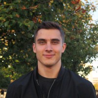 Lukas Baker Email