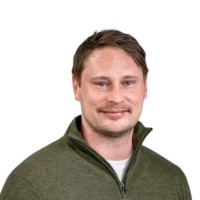 Christoffer Hamne Email