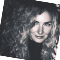 Royal Devon and Exeter NHS Trust Employee Amanda Miles's profile photo