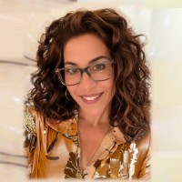 Neuron7.ai Employee Cat N's profile photo