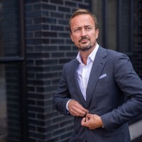 Patric Ljunggren Email