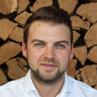 Ferdi Klomp Email & Phone Number