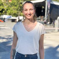 Jenny Strømmen Email