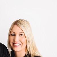 Caroline Sezen Email & Phone Number