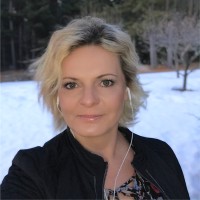 Anna Marek Email