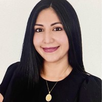 Estefania Cruz Zambrano Email