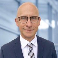 Marc Hückelheim Email
