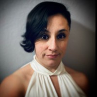 Ana Smith Email & Phone Number