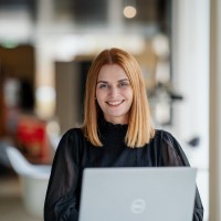 Felicitas Schroeter Email
