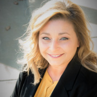 KDM Electrical Contractors Employee Heather Devine's profile photo
