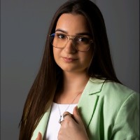 Liis Tammekand Email