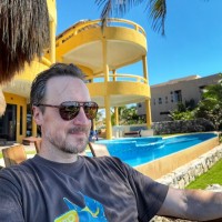 Vivid Vision Employee Thad Czuba's profile photo