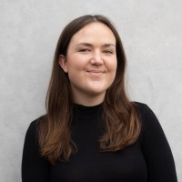 Ema Poláková Email