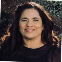 Kristal Holt Email